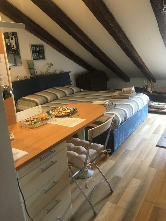 Ferienwohnung Mansarde Rive Triest Exterior foto